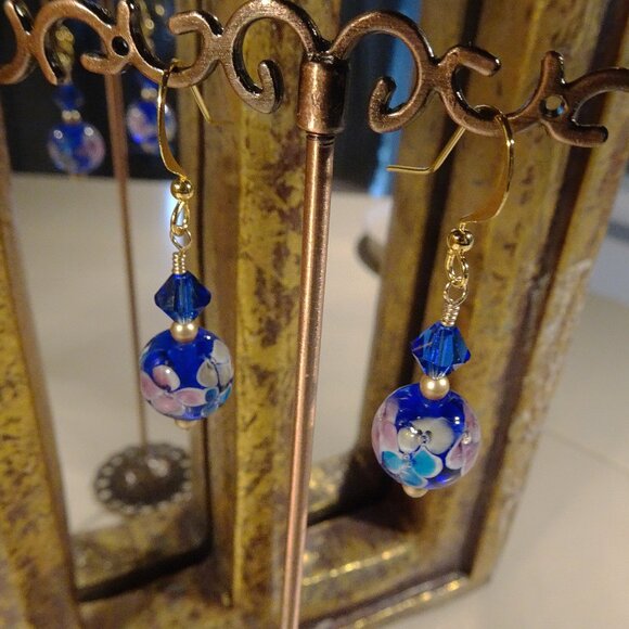 Lampwork earrings in petite 12 mm. Czech beads & Austrian crystals in six colors - Picture 7 of 16